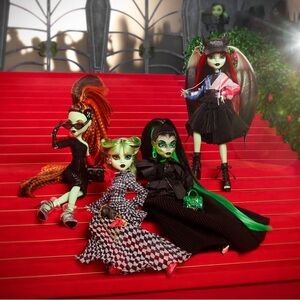 Monster High Doll Set - Multicolor